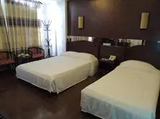 Phuong Dong Hotel 