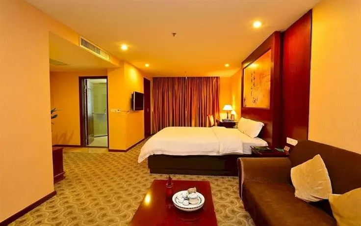 Zhaoqing Fashion Hotel