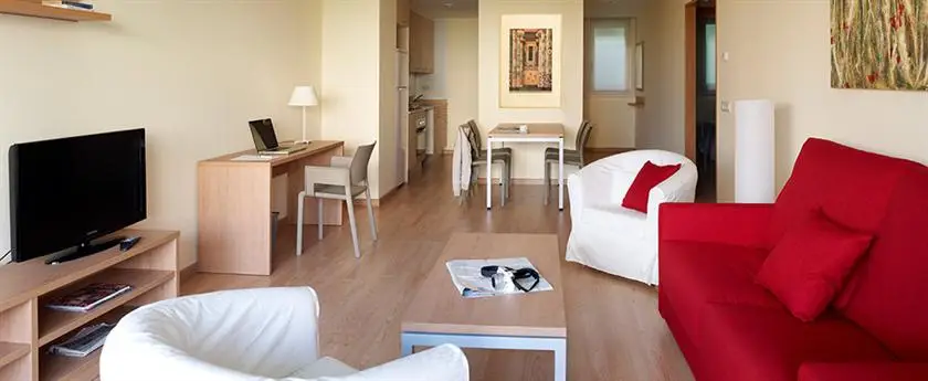 Apartamentos Aura Park Fira BCN 