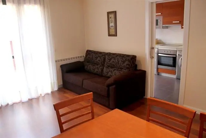 Apartamentos Verdemar VUT 