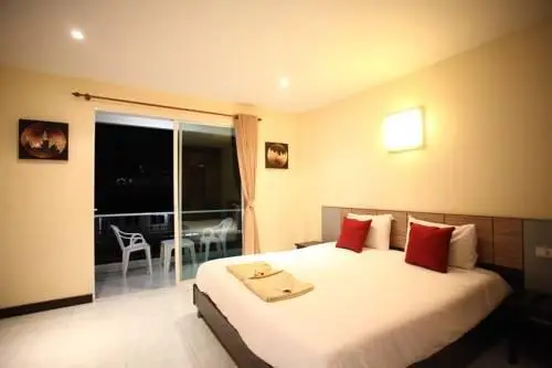 Baan Tawan Apartment 