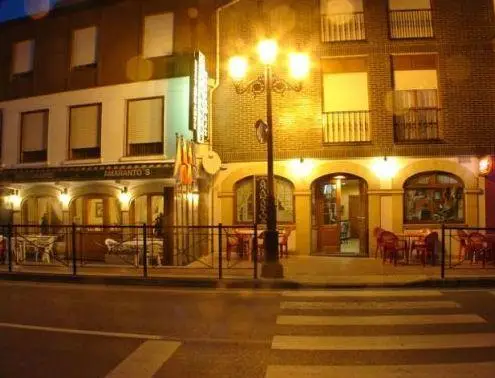 Hostal Amarantos 