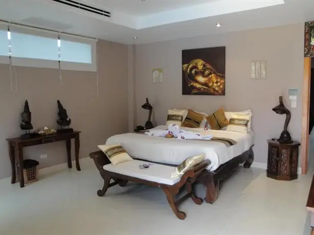 Phuket Baan Chang B&B 