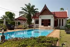 Phuket Baan Chang B&B 