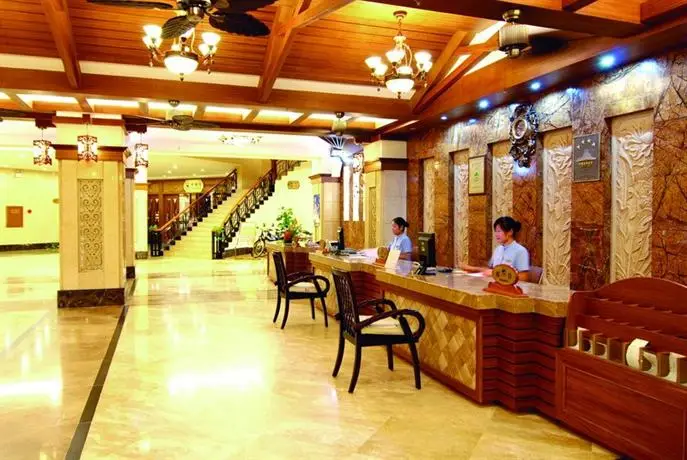 Xinglong Treasure Island Hotspring Hotel 