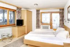 Hotel Garni Madrisa 