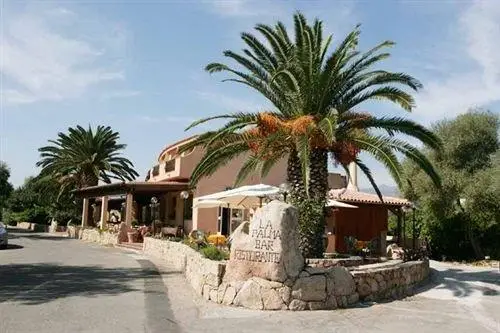 Hotel La Palma San Teodoro 