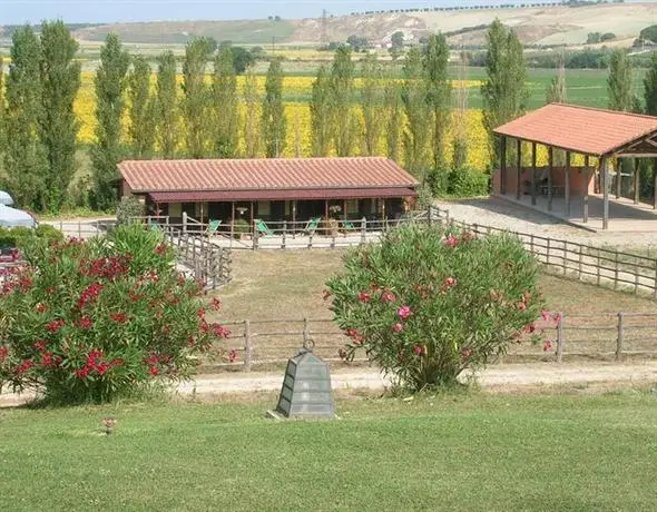 Casale Farnesiana B&B