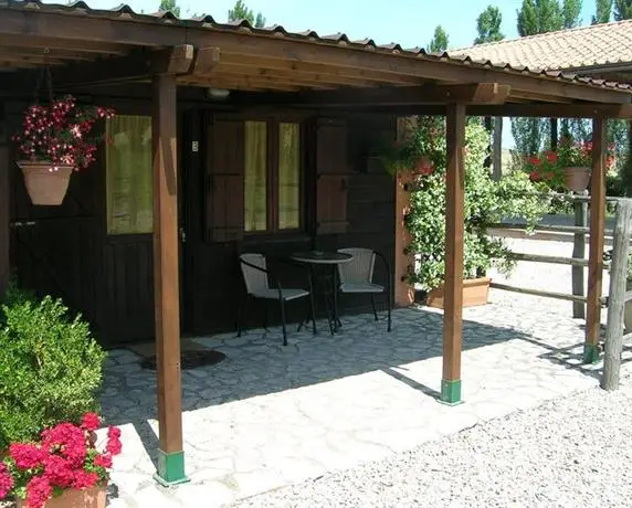 Casale Farnesiana B&B