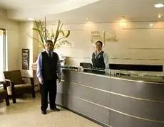 Hotel & Apartasuites Torre Poblado 