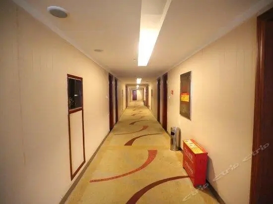 Wangfu Business Hotel Yiyang 