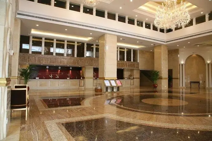 Yiyang Huatian Hotel 