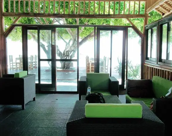 Bumbangku Beach Cottage