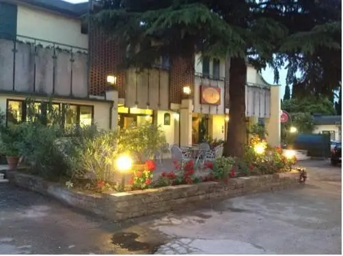 Hotel Tre Lampioni