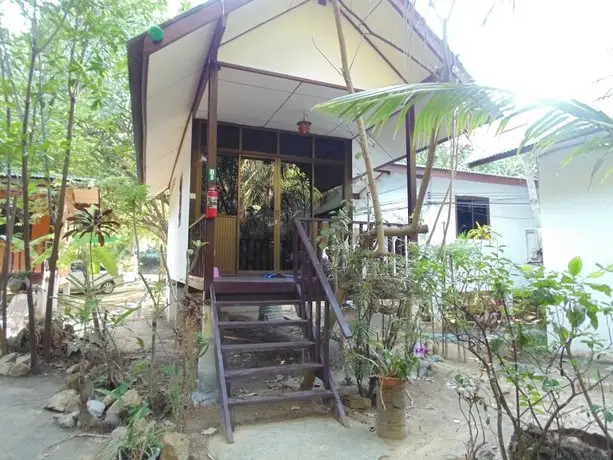 Moonhut Bungalows 