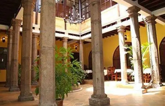 Hotel Catedral Internacional 