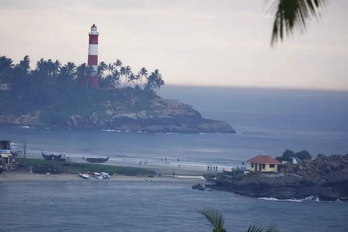 Kovalam Beach Hotel 