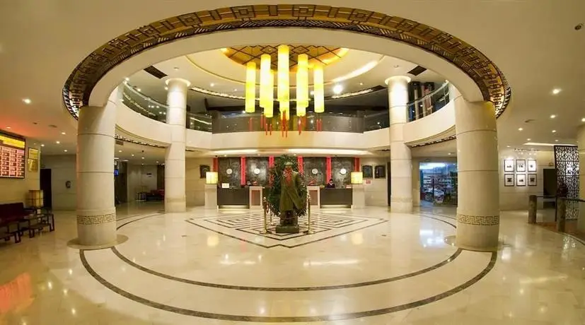 Eden Plaza Hotel