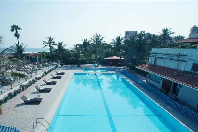 Palm Beach Hotel & Resort