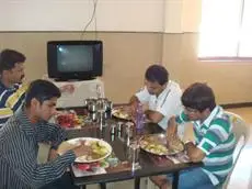 Hotel Sai Snehal 