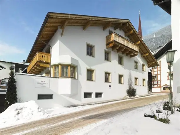 AlpinLodges Oetz 