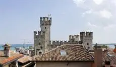 Foresteria Meuble Adriana Sirmione 