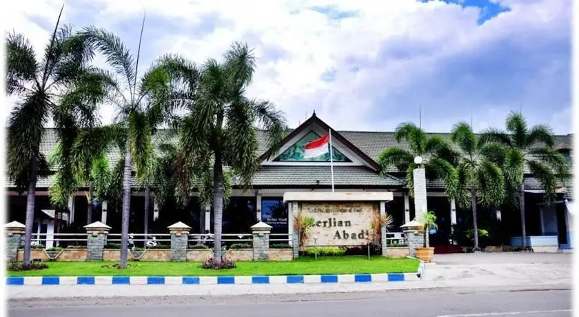 Berlian Abadi Hotel