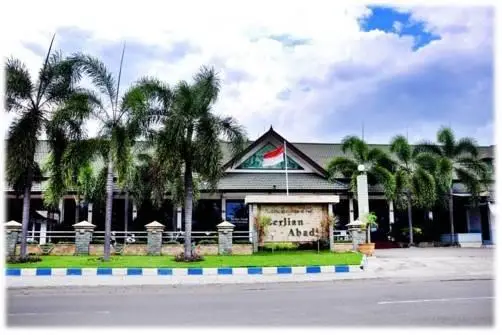 Berlian Abadi Hotel 