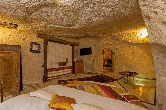 Mithra Cave Hotel 