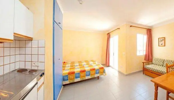 Apartamentos Sol Bay