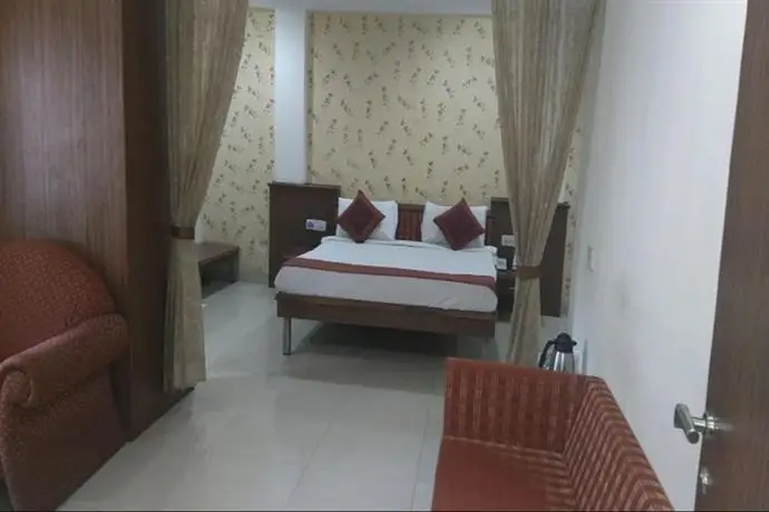 Hotel Kalinga Indore 