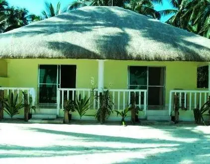 White Beach Bungalows 