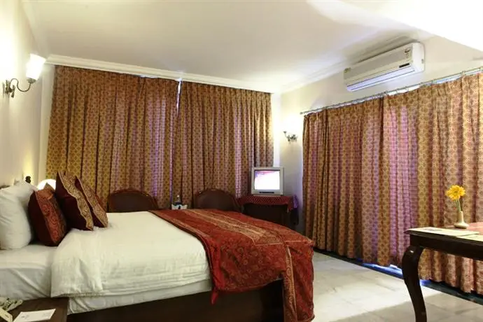 Hotel Kanha Shyam 