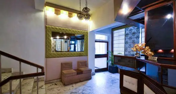 Hotel Samrat