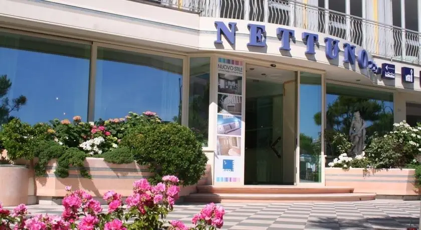 Hotel Nettuno Cesenatico 