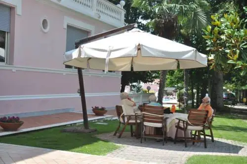 Hotel Gioia Garden 