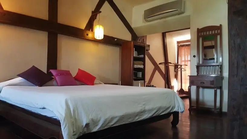 La Villa Battambang