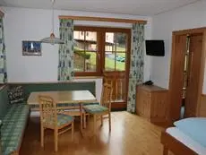 Hotel Pension Kristall 