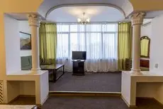 Primorskaya Hotel 