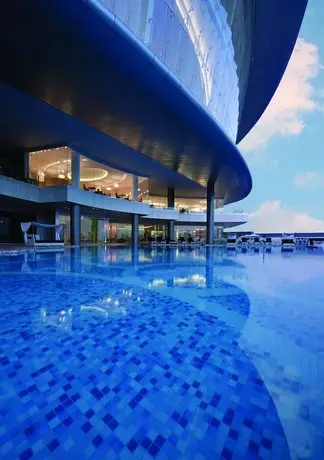 Jumeirah at Etihad Towers Hotel 