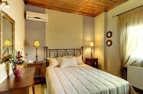 Iatrou Guesthouse 