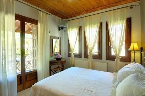 Iatrou Guesthouse 