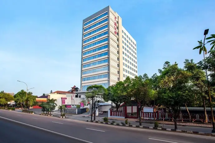 Favehotel Manahan - Solo 