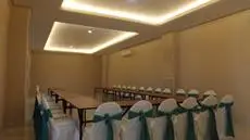 Puri Indah Hotel & Convention 