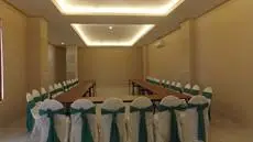 Puri Indah Hotel & Convention 