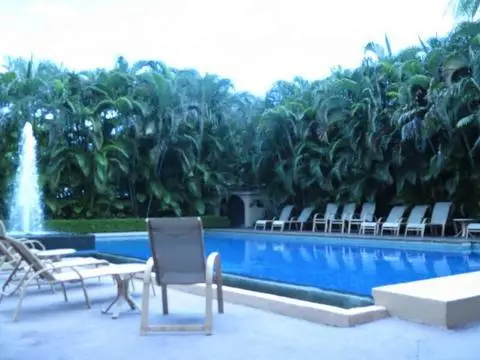 Hotel Coco Palms 