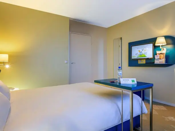 Ibis Styles Tours Centre 