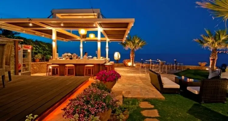 Cavo Seaside Luxury Suites - Adults Only 