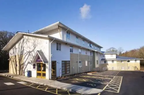 Premier Inn Christchurch Highcliffe 