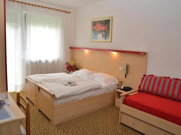 Albergo Garni Eden 